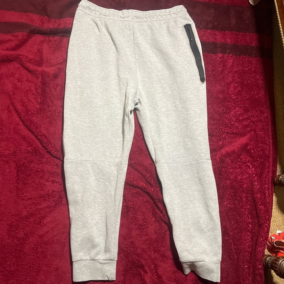Nike tech fleece gray pants - Picture 1 of 2
